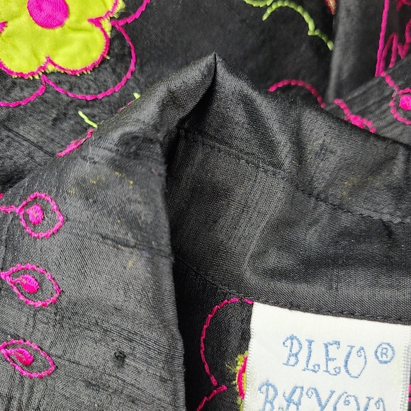 Blue Bayou Black Floral Embroidered Beaded Silk Art To Wear Boho Jacket - Picture 11 of 13
